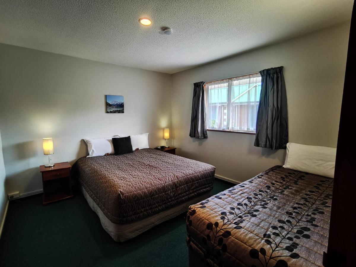 Asure Ambassador Motor Lodge Oamaru Esterno foto