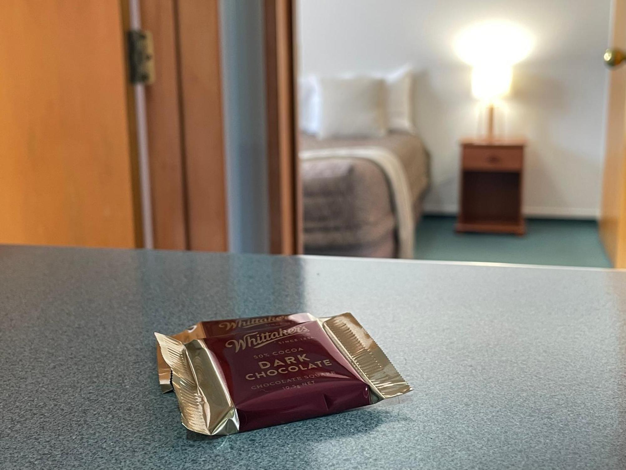 Asure Ambassador Motor Lodge Oamaru Esterno foto