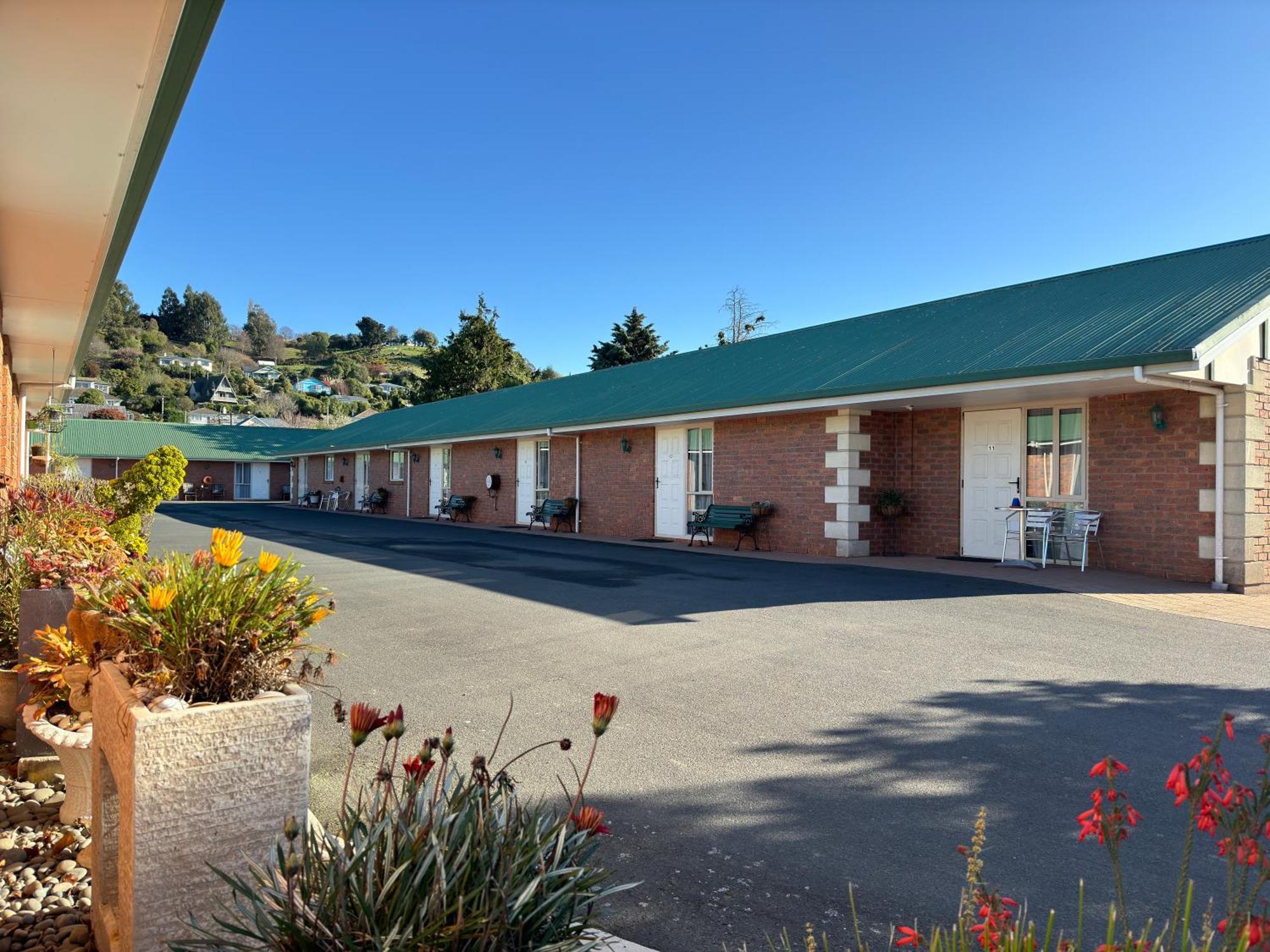 Asure Ambassador Motor Lodge Oamaru Esterno foto