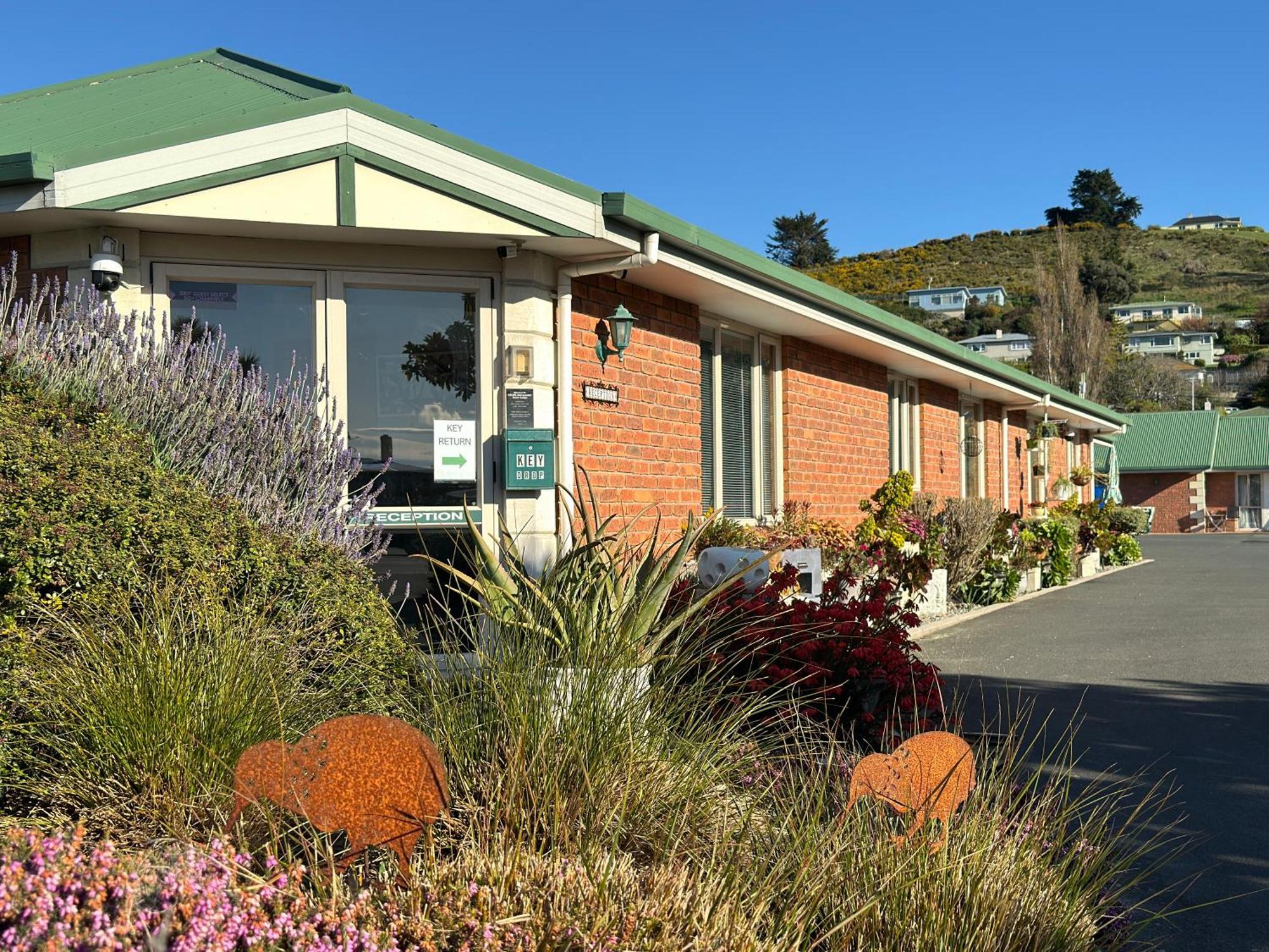 Asure Ambassador Motor Lodge Oamaru Esterno foto